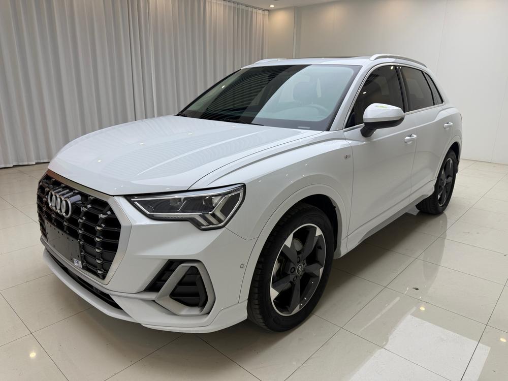 Audi Audi Q3