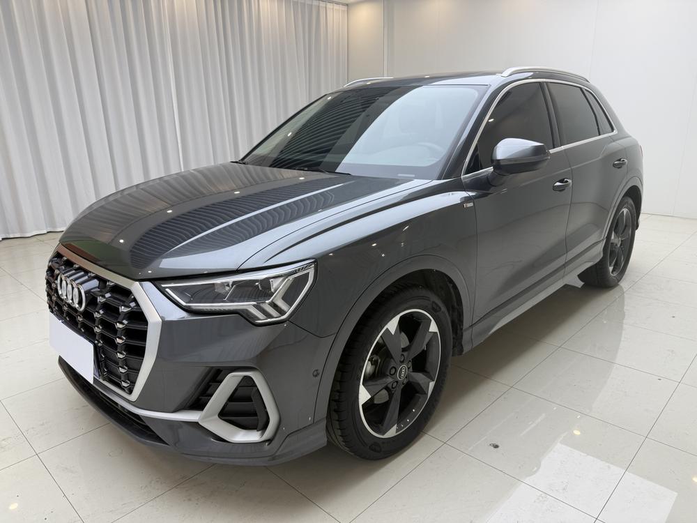 Audi Audi Q3