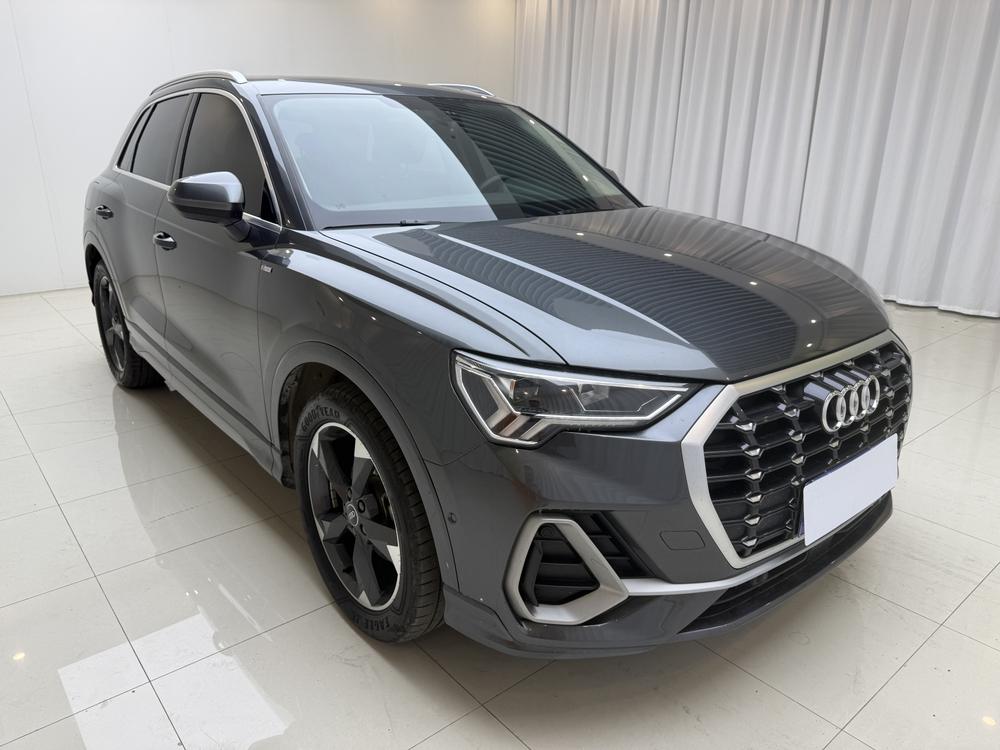 Audi Audi Q3