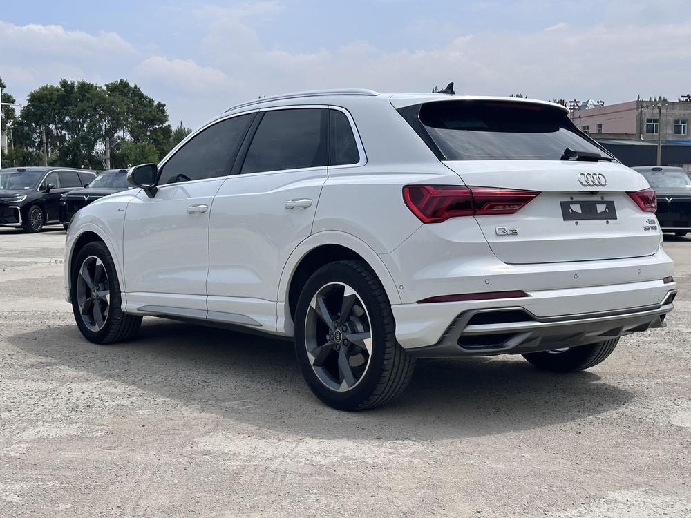 Audi Audi Q3
