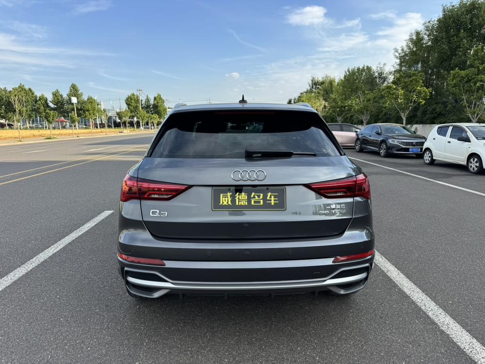 Audi Audi Q3