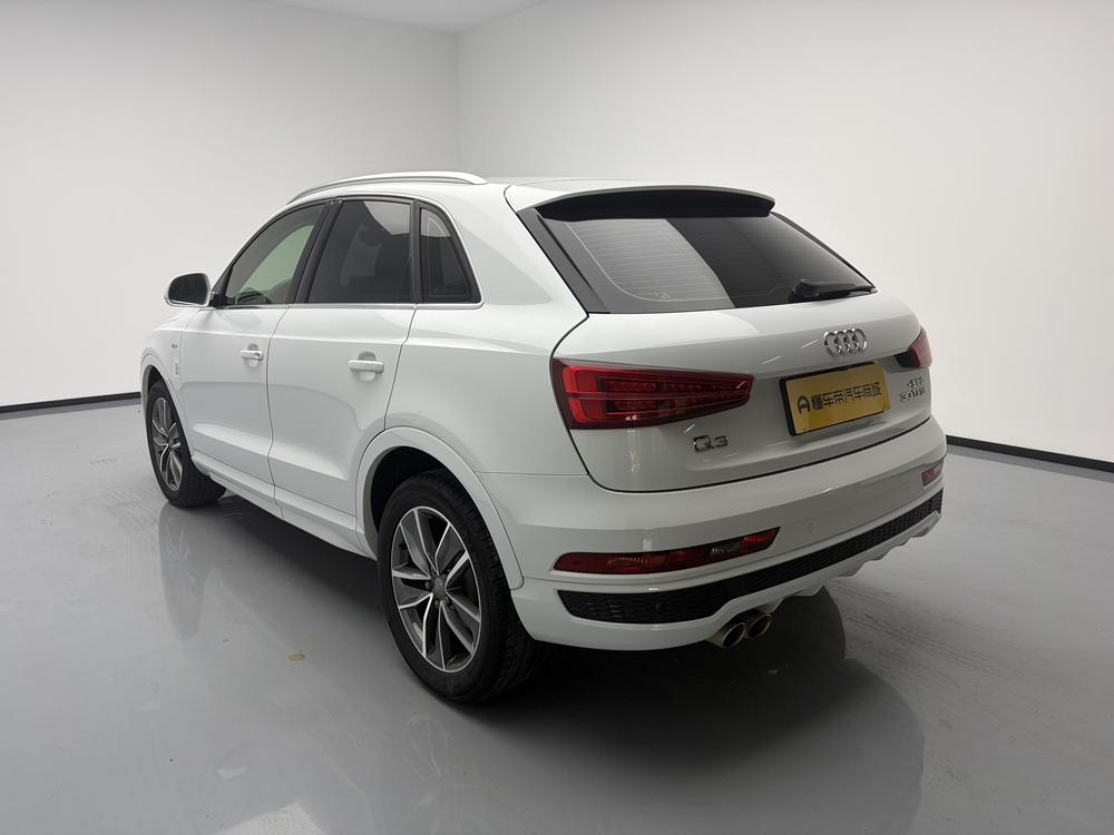 Audi Audi Q3