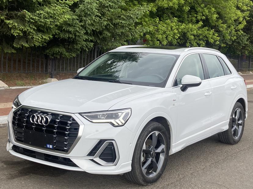 Audi Audi Q3