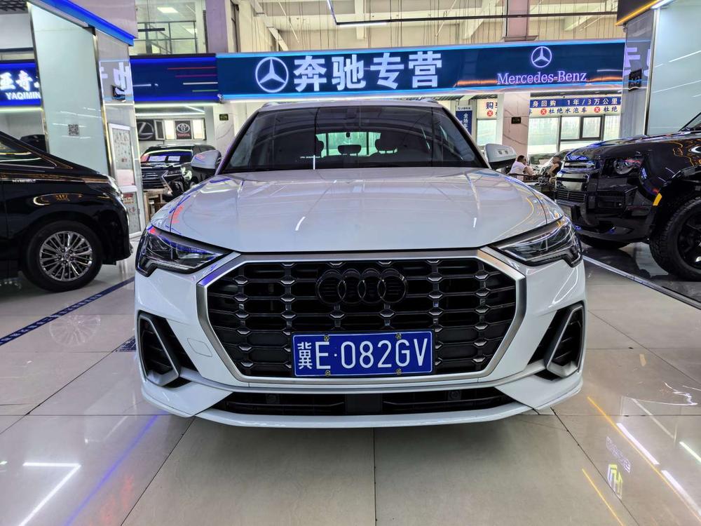 Audi Audi Q3