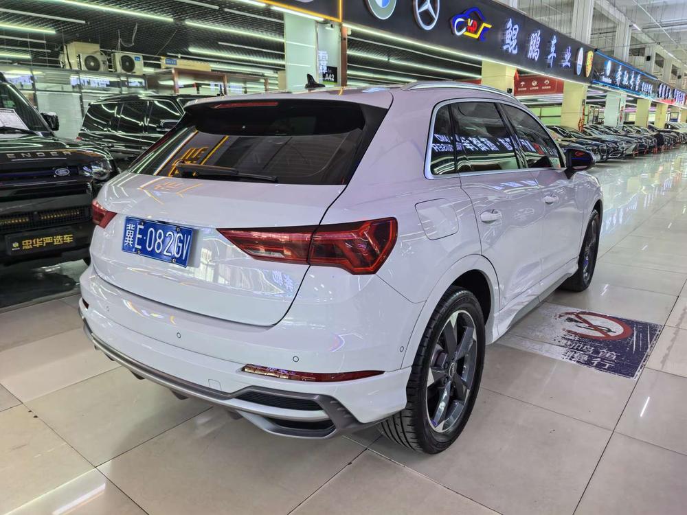 Audi Audi Q3