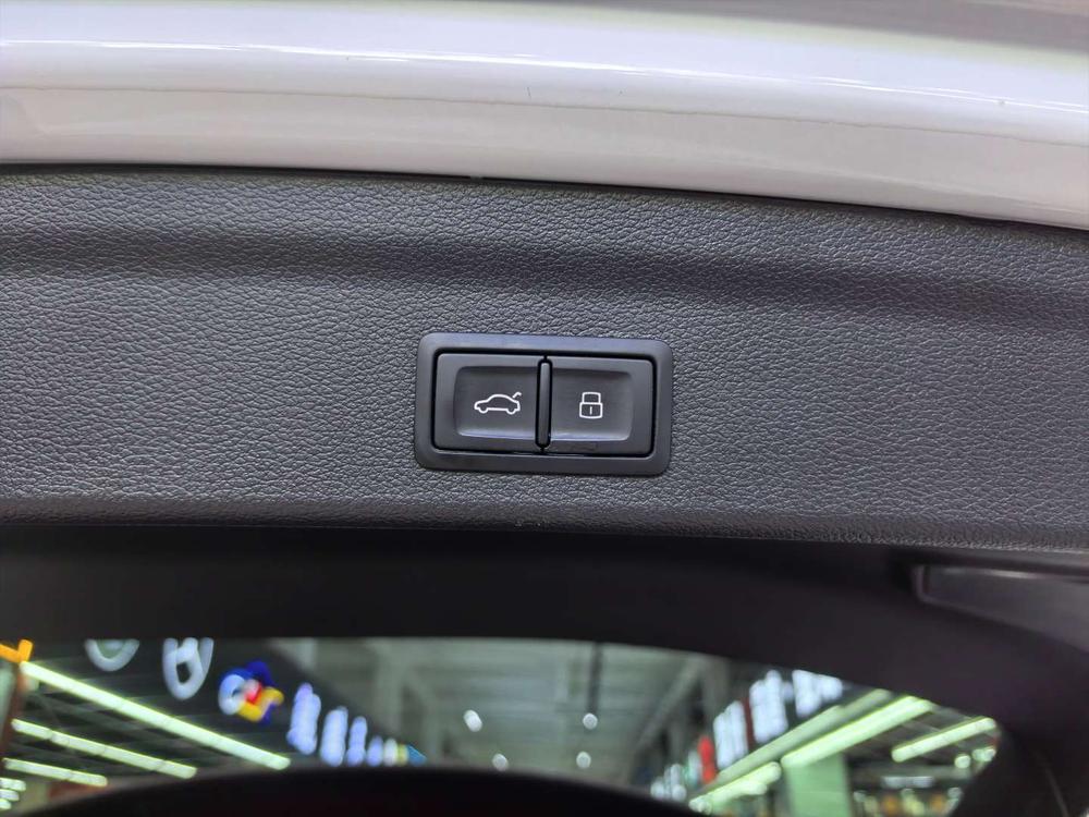 Audi Audi Q3