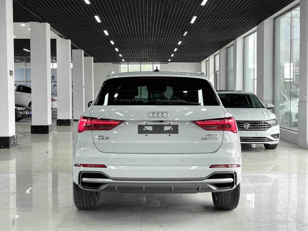 Audi Audi Q3