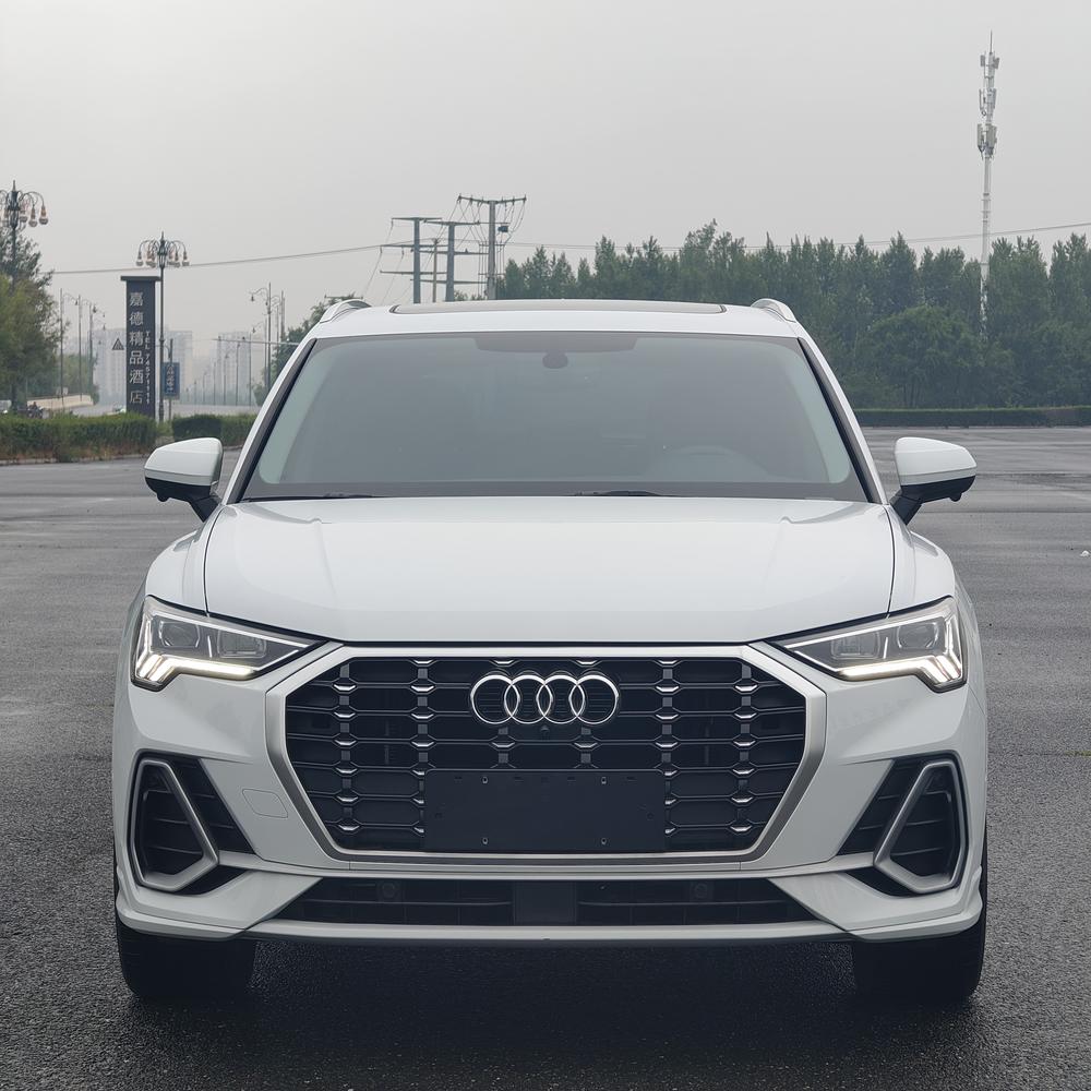 Audi Audi Q3
