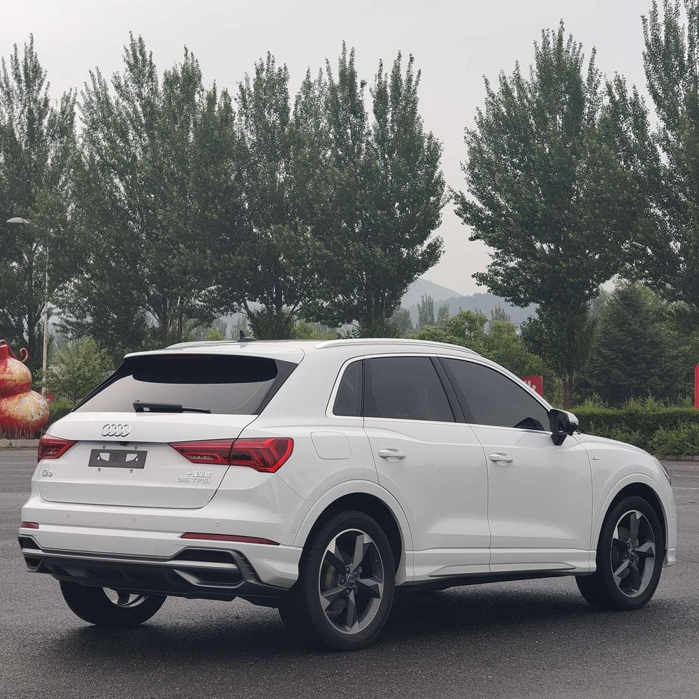 Audi Audi Q3