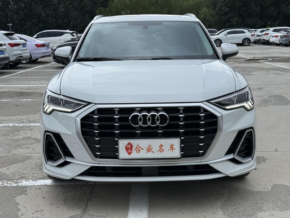 Audi Audi Q3
