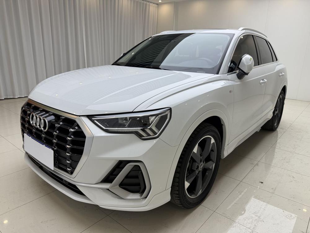Audi Audi Q3