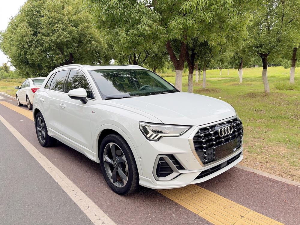 Audi Audi Q3