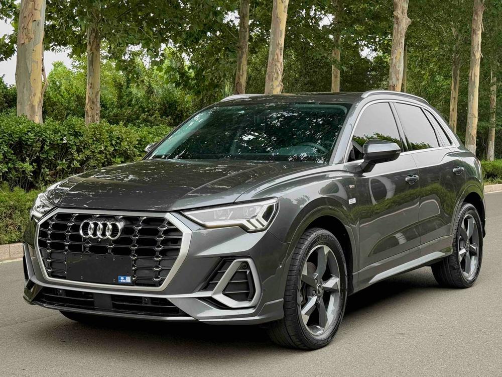 Audi Audi Q3