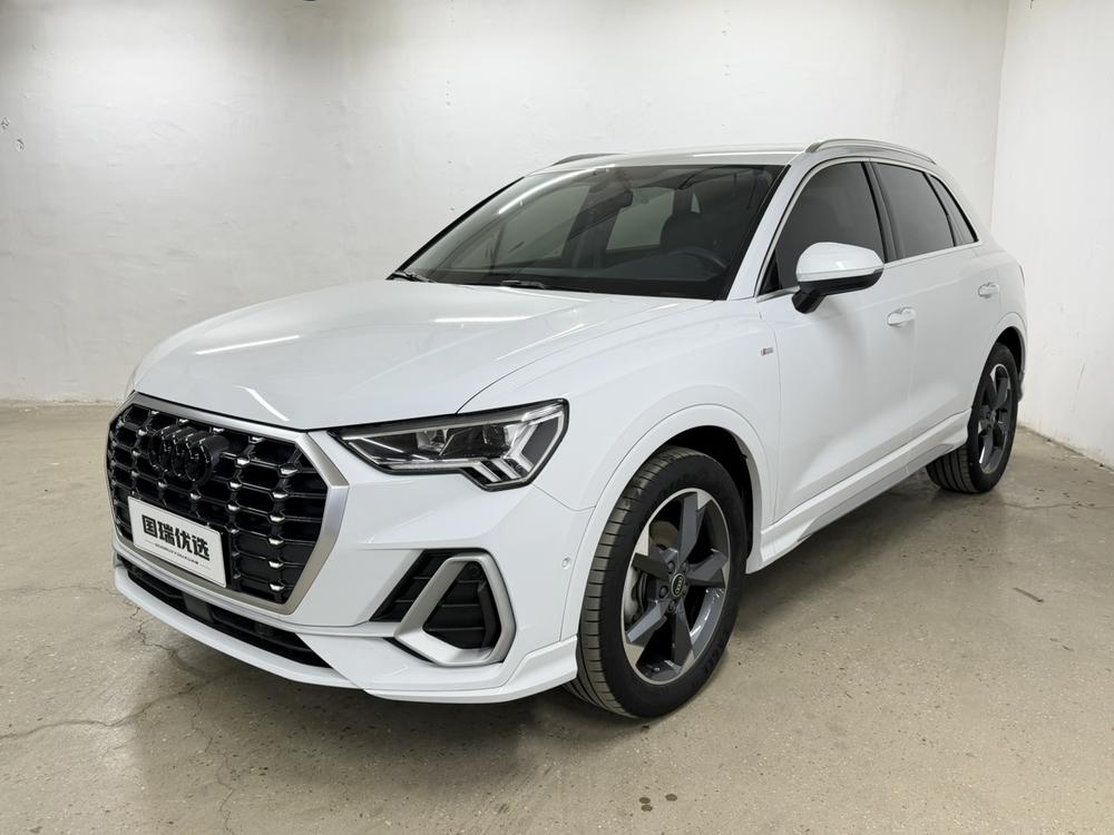 Audi Audi Q3