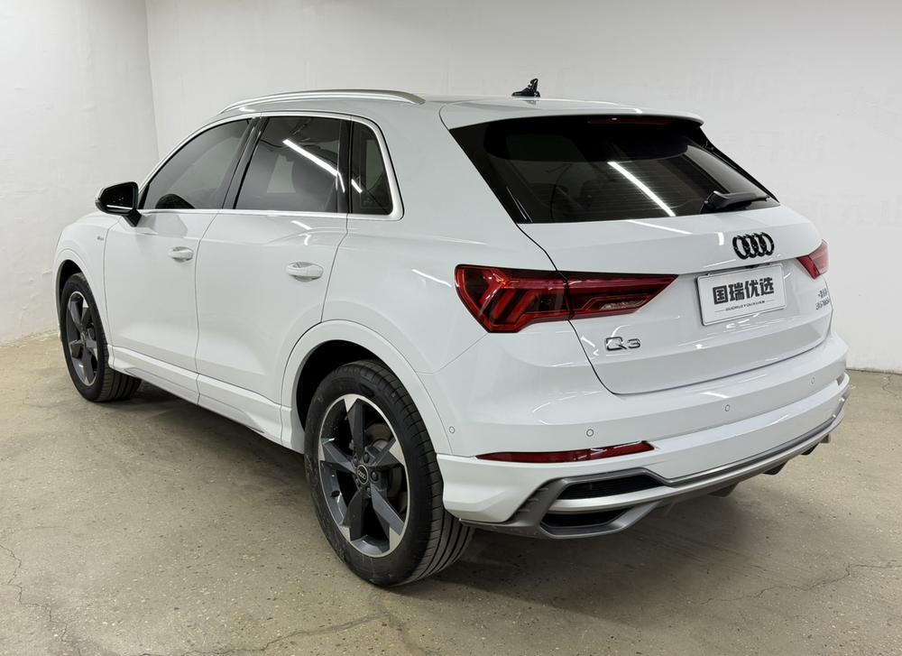 Audi Audi Q3