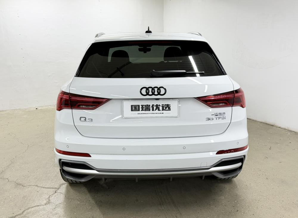 Audi Audi Q3