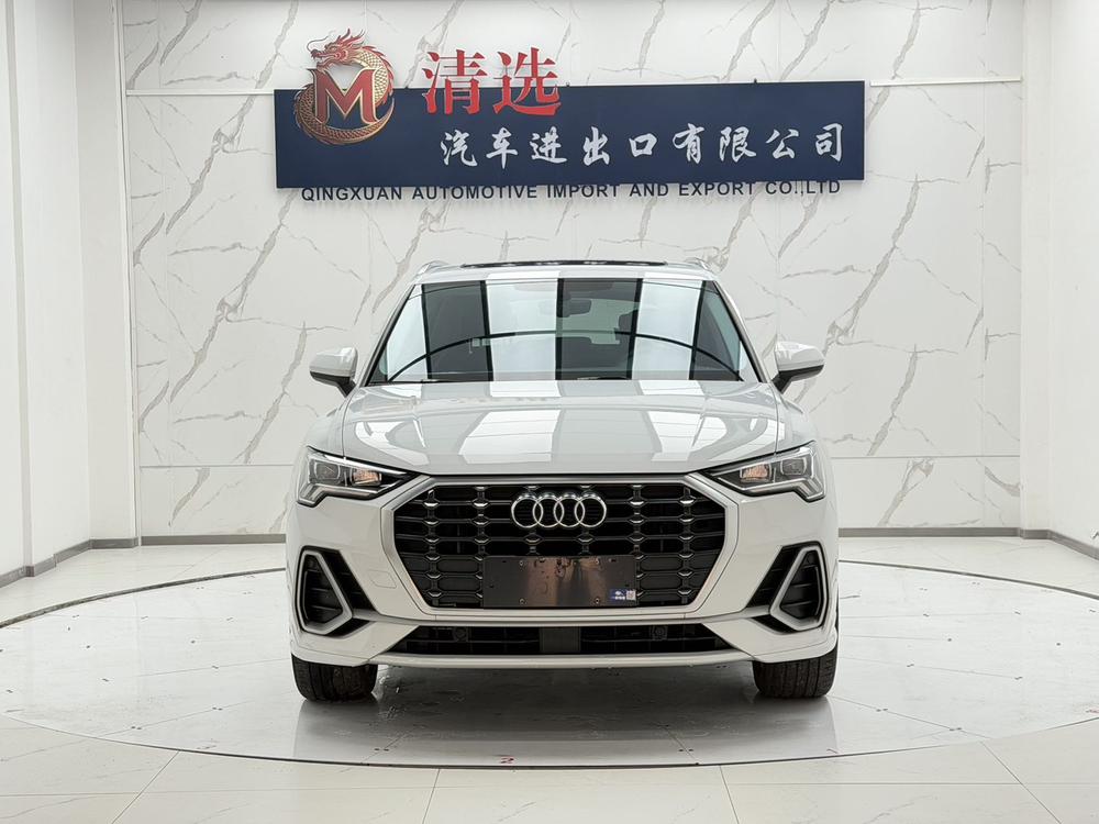 Audi Audi Q3