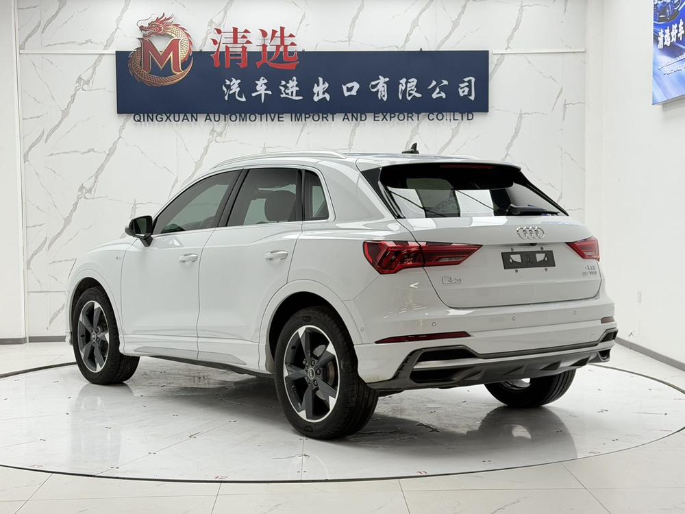 Audi Audi Q3