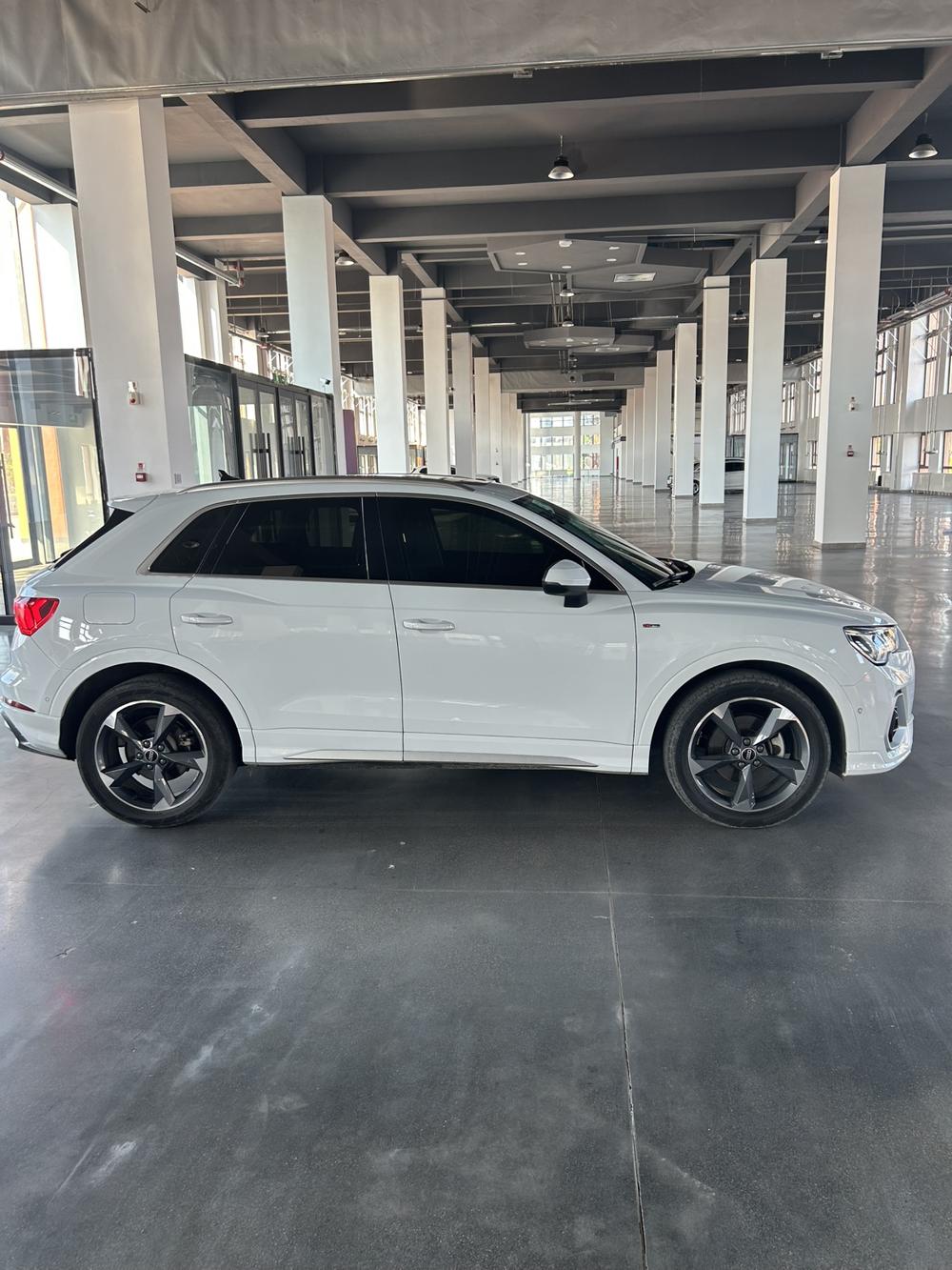 Audi Audi Q3