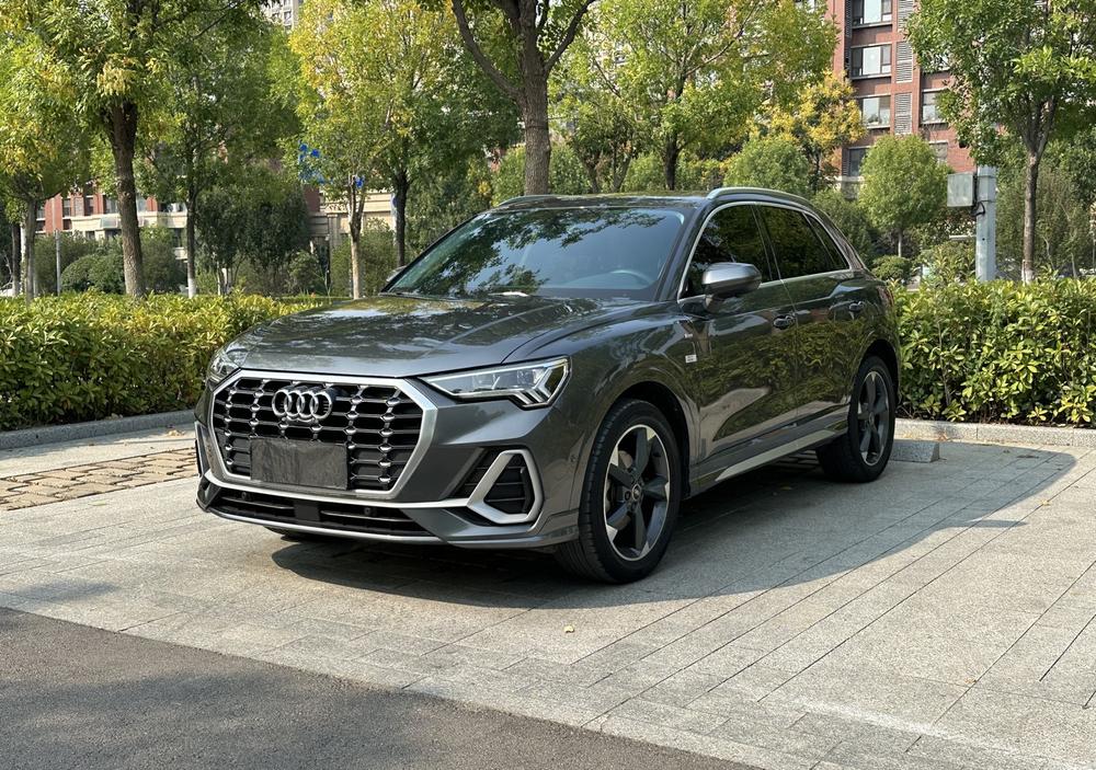 Audi Audi Q3