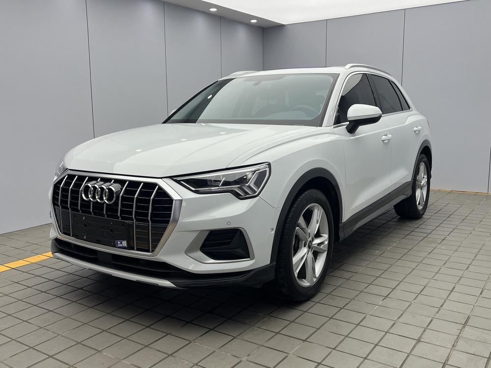 Audi Audi Q3