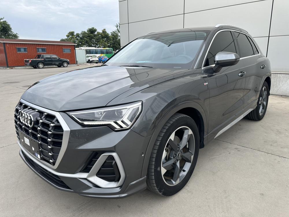 Audi Audi Q3