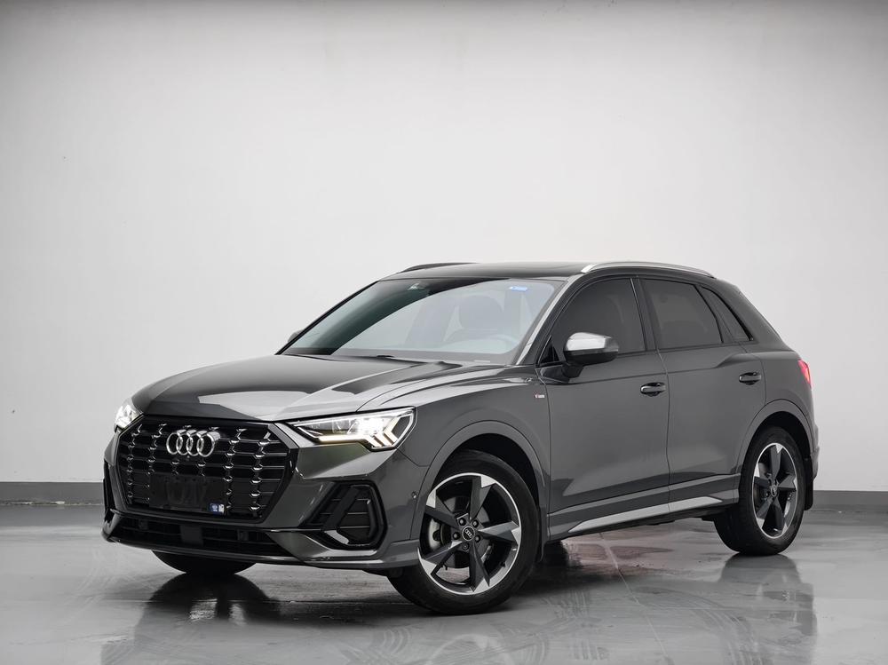 Audi Audi Q3