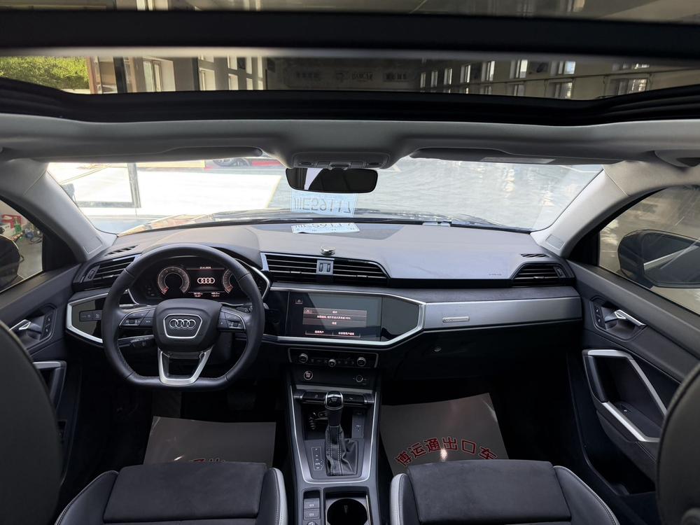 Audi Audi Q3