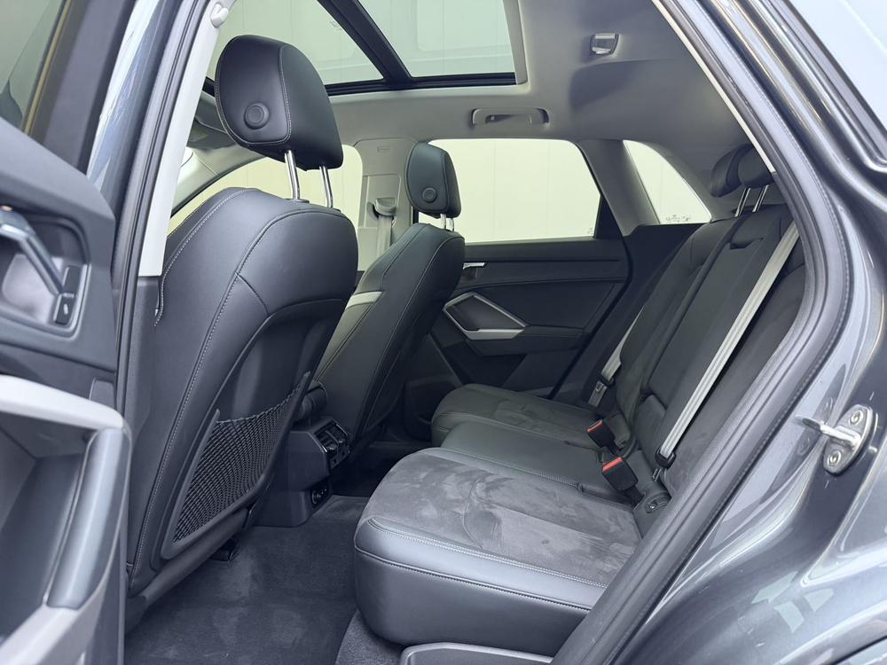 Audi Audi Q3