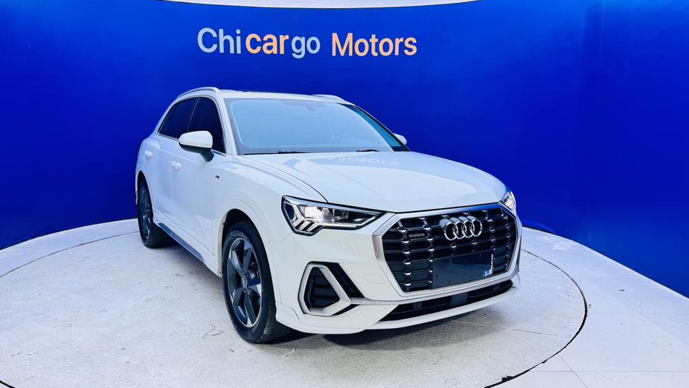 Audi Audi Q3