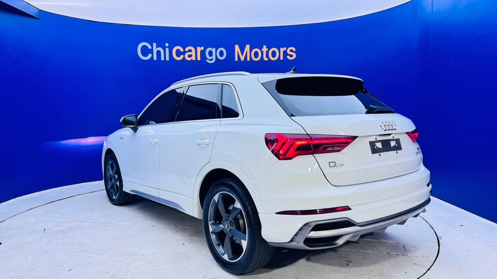 Audi Audi Q3