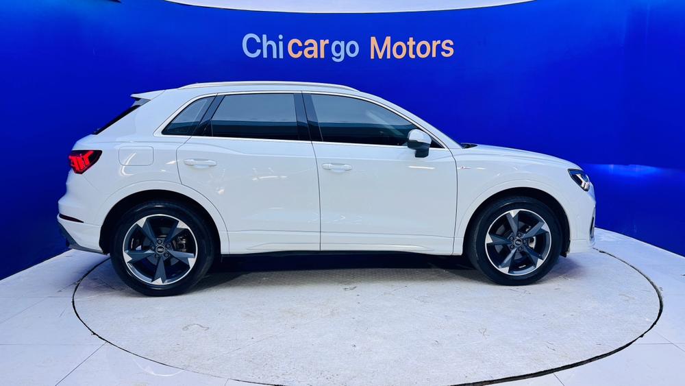 Audi Audi Q3