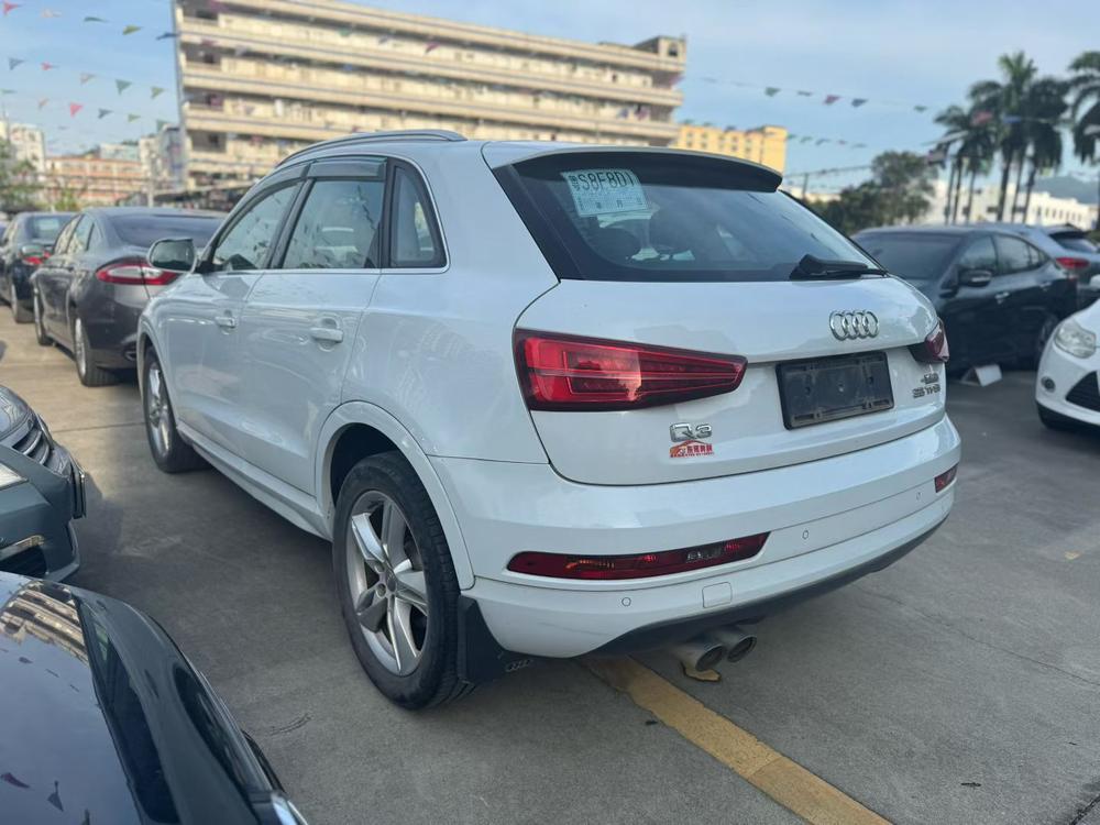 Audi Audi Q3