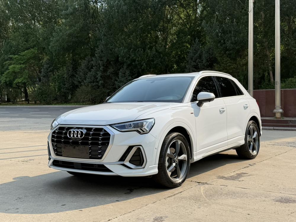 Audi Audi Q3