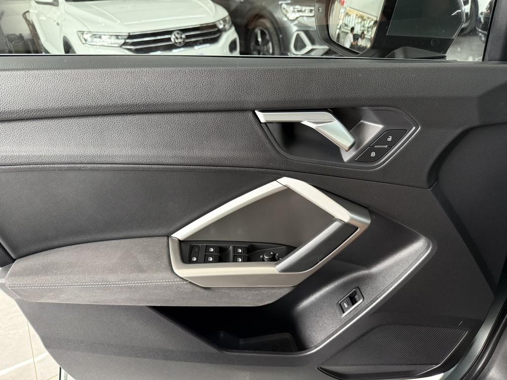 Audi Audi Q3