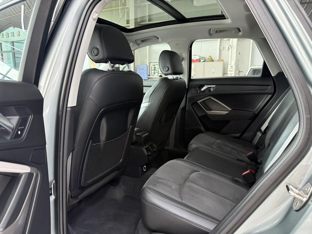 Audi Audi Q3