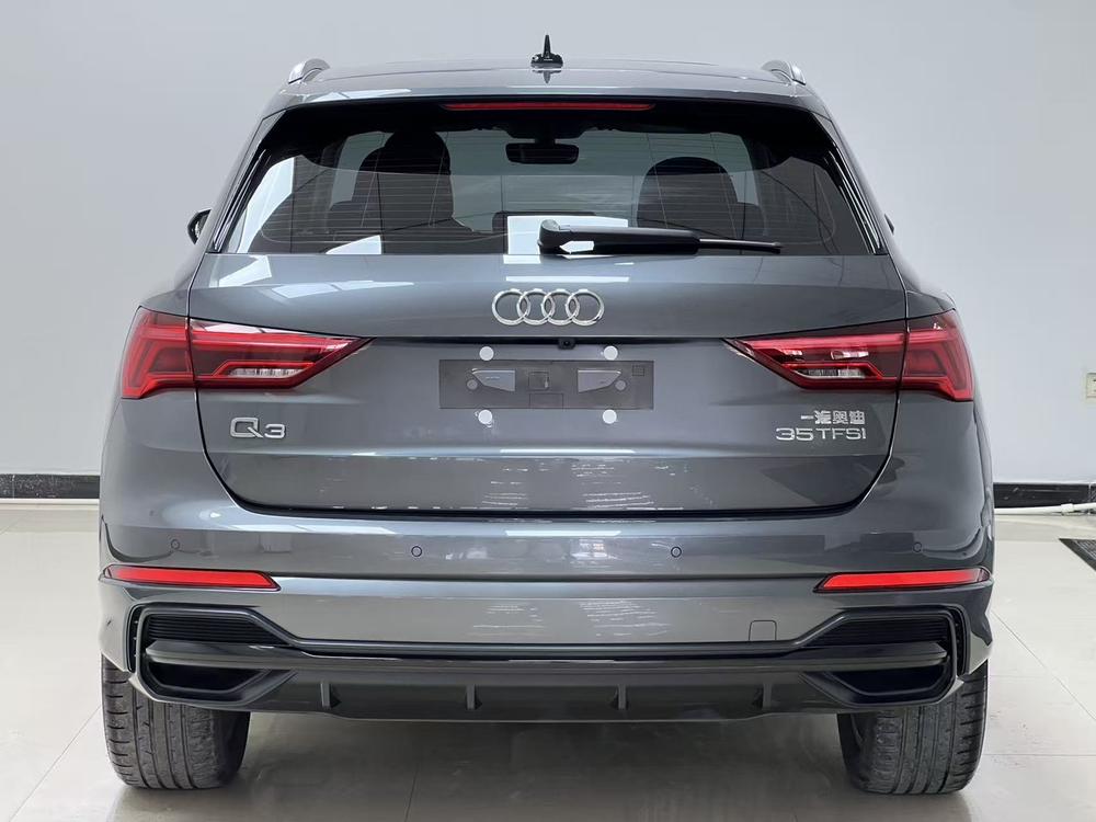 Audi Audi Q3