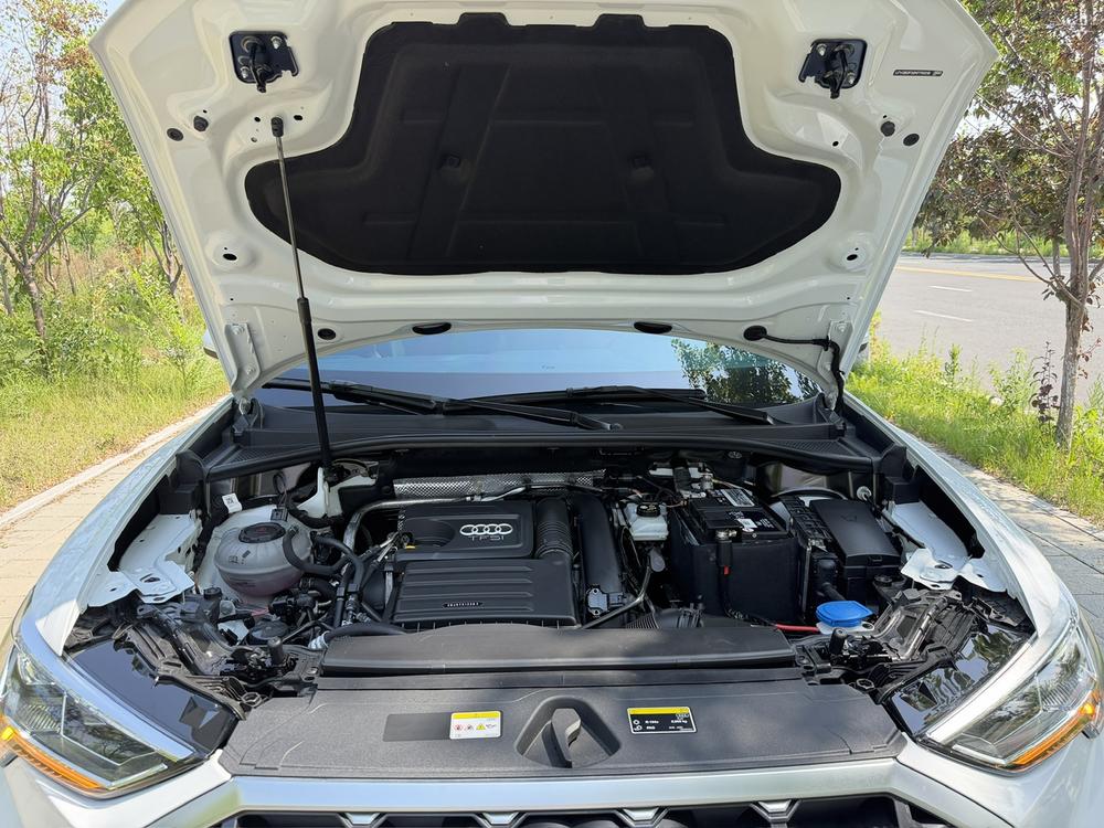 Audi Audi Q3
