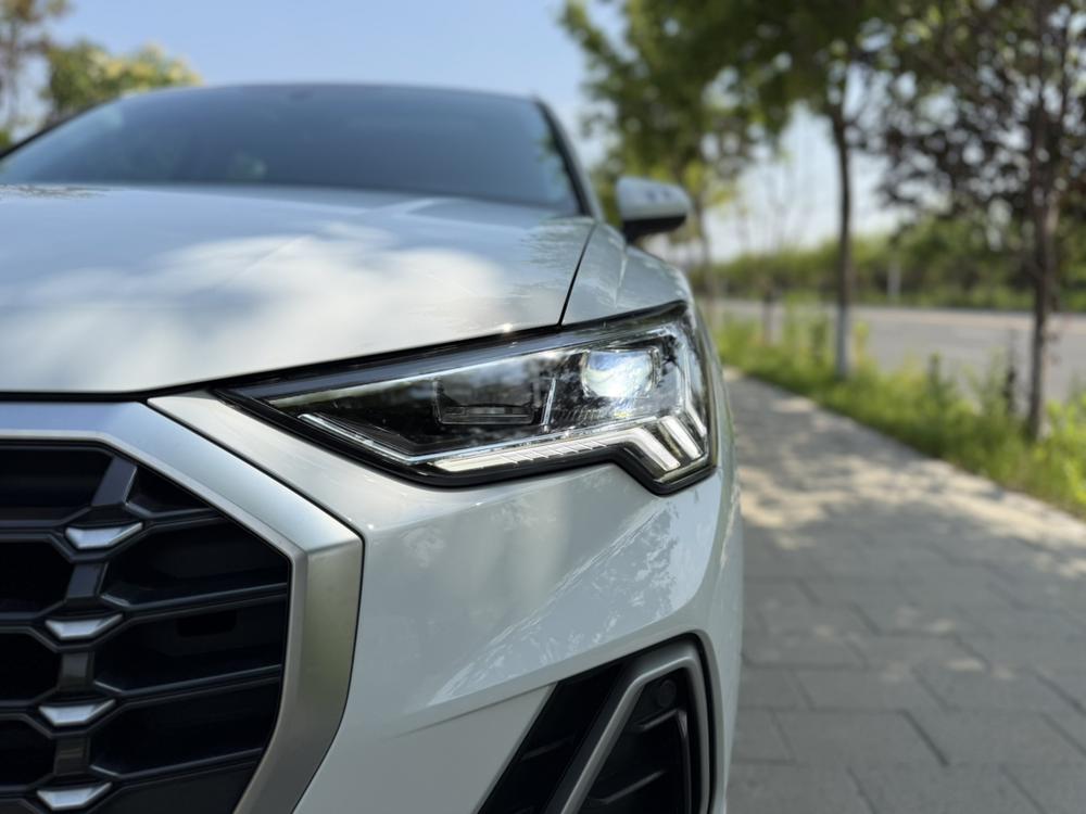 Audi Audi Q3