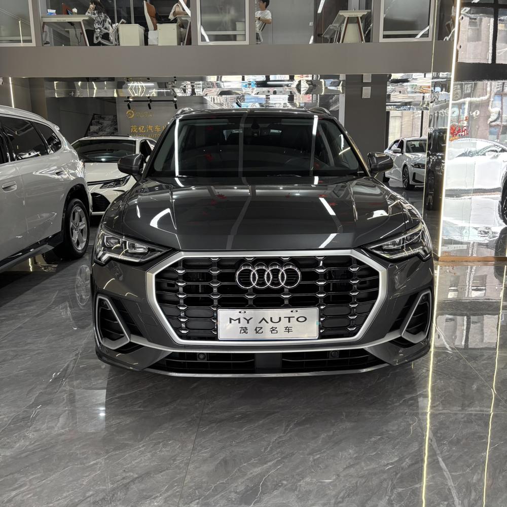 Audi Audi Q3