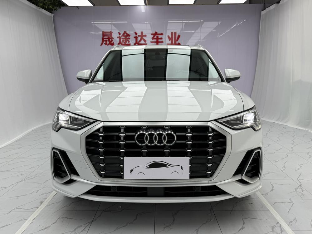 Audi Audi Q3