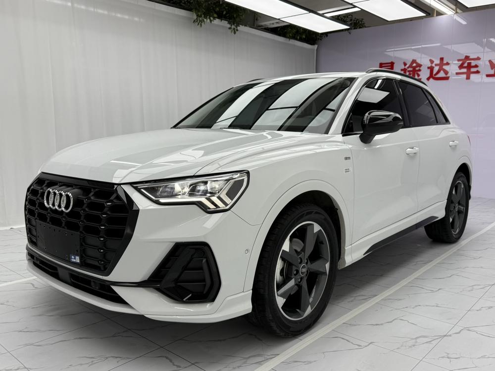 Audi Audi Q3