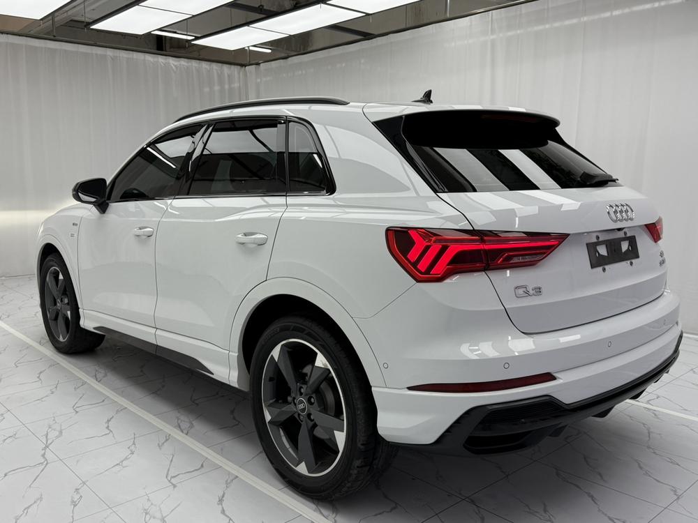 Audi Audi Q3