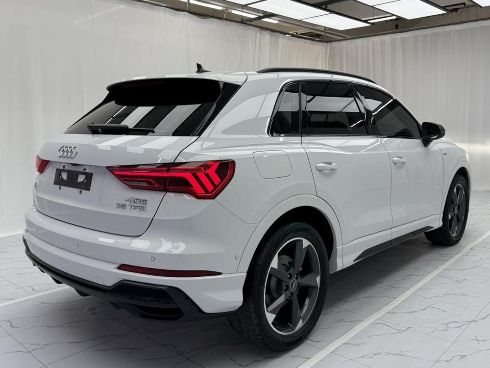 Audi Audi Q3