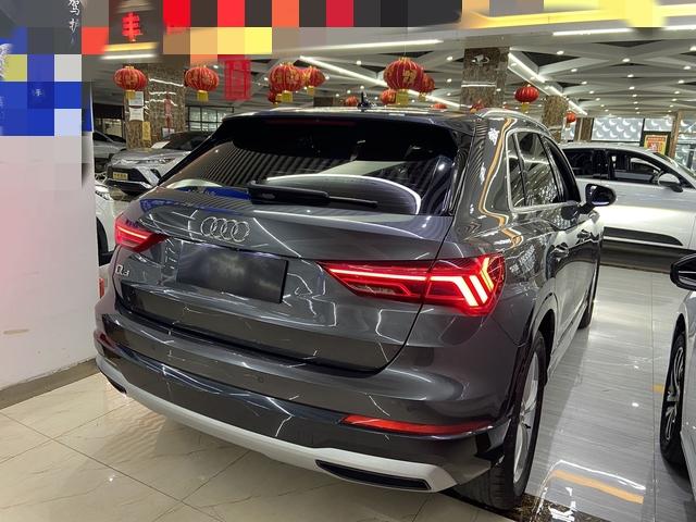 Audi Audi Q3