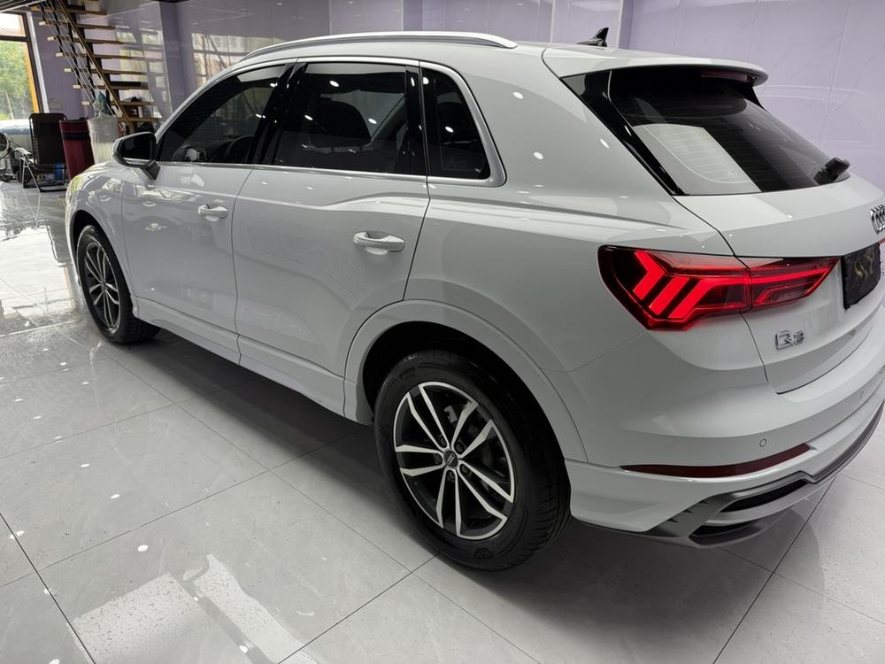 Audi Audi Q3