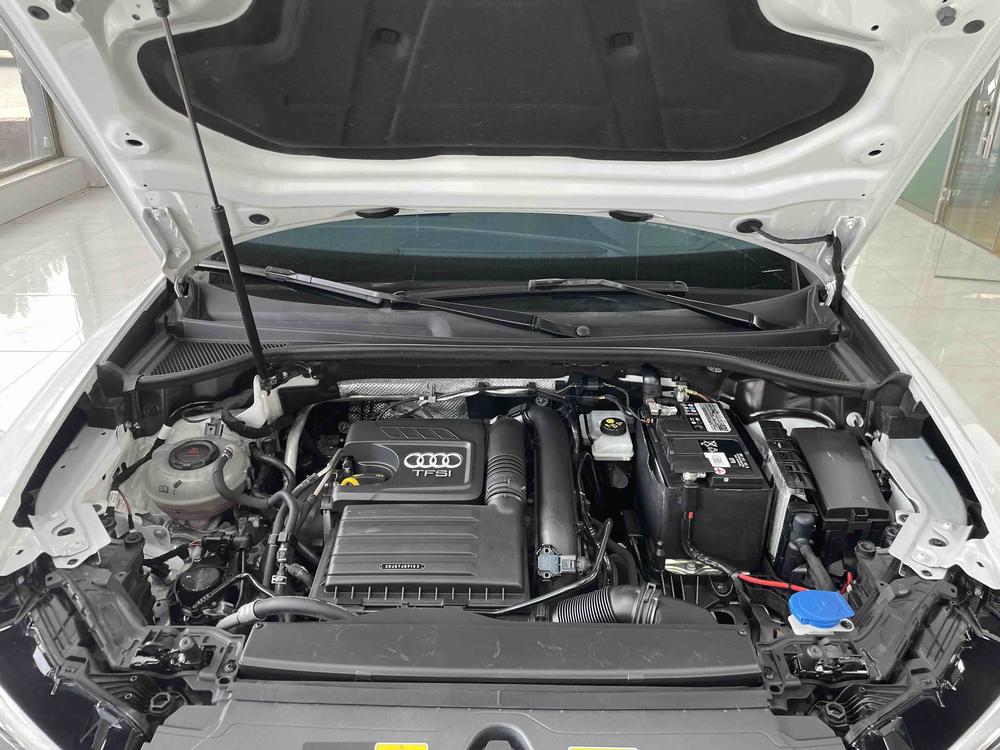 Audi Audi Q3
