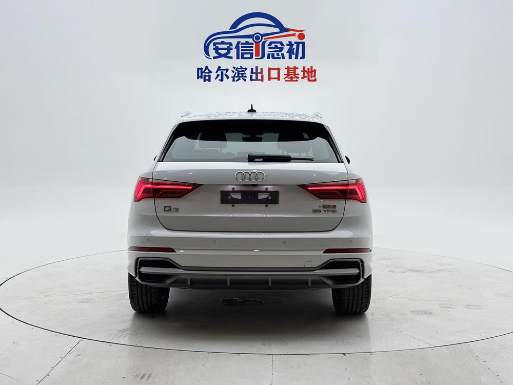Audi Audi Q3