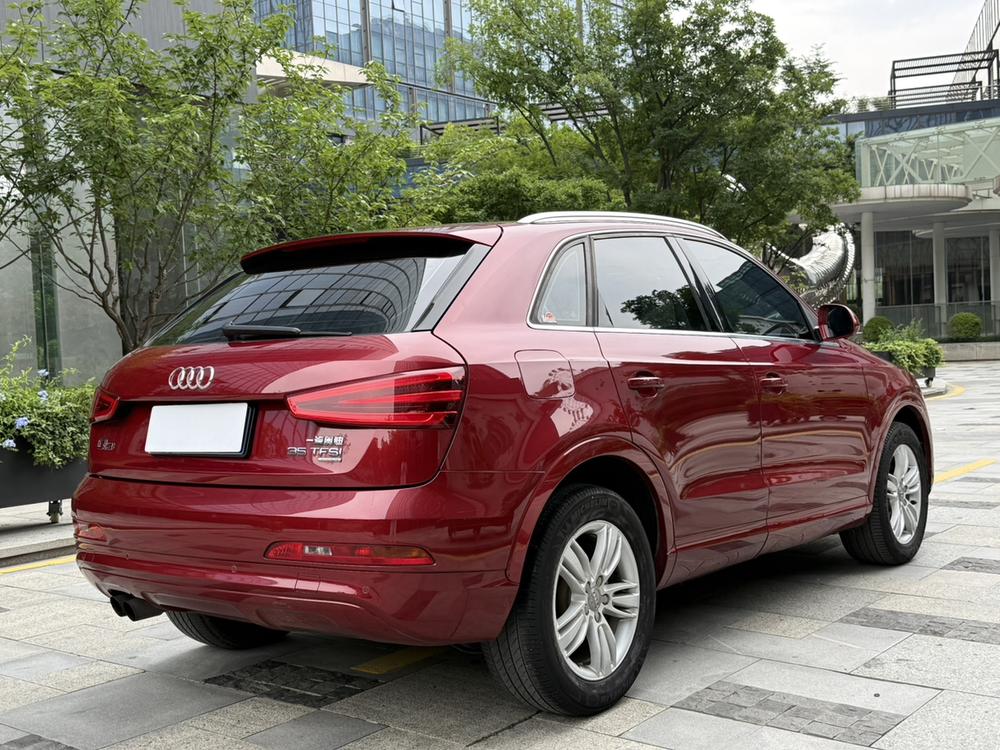Audi Audi Q3
