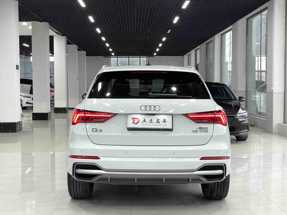 Audi Audi Q3